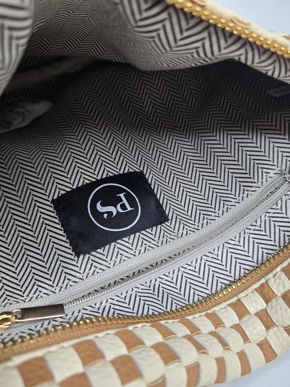 Checkerboard Brown & Cream Crossbody Bag with Wide Strap - Picture 4 of 6
